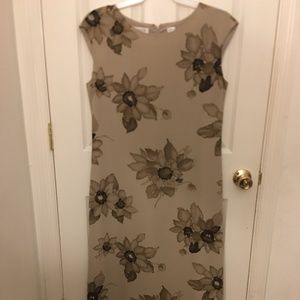 vintage form fitting dress